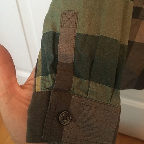 Burberry shirt - Picture 6 of 13